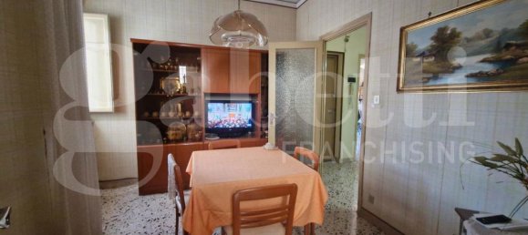 5غرفة شقة في Palermo, Italy رقم 32023 5