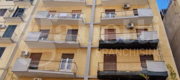5غرفة شقة في Palermo, Italy رقم 32023 2