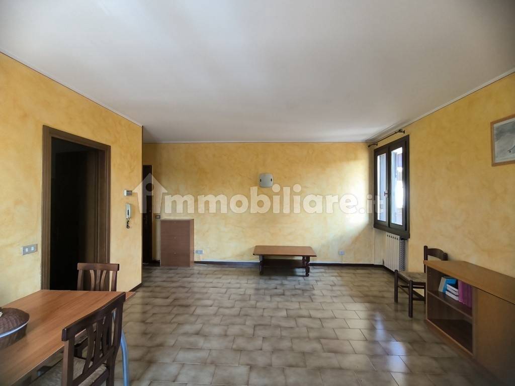 2 Schlafzimmer Wohnung in Lonato del Garda, Italy, Nr. 345306