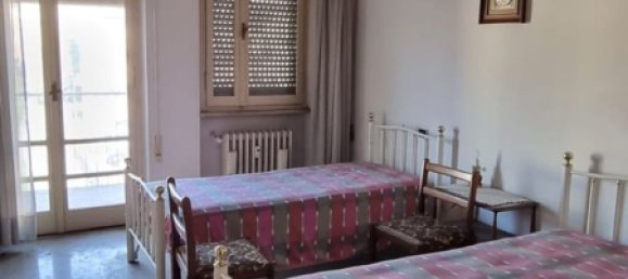 5-salle Appartement à Perugia, Italy No. 7954 6