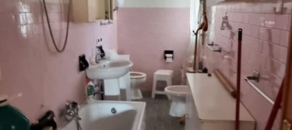 5-salle Appartement à Perugia, Italy No. 7954 7