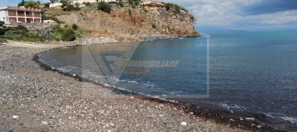 Вилла с 4 спальнями в Аугуста, Италия № 331669 13