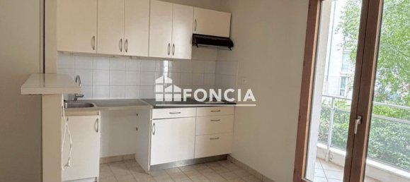 2 rooms Apartment in Sceaux, France No. 283003 5