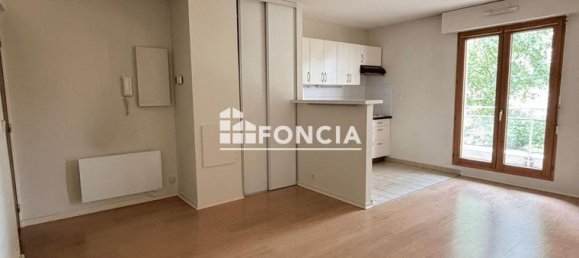 2 rooms Apartment in Sceaux, France No. 283003 3