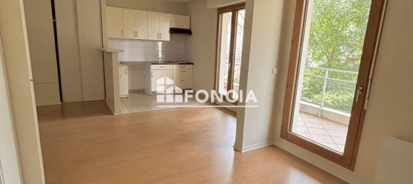 2 rooms Apartment in Sceaux, France No. 283003 8