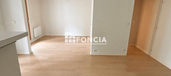 2 rooms Apartment in Sceaux, France No. 283003 9