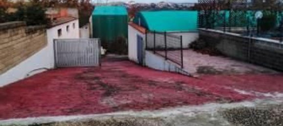 Villa de 4 habitaciónes en Castelnuovo di Porto, Italy No. 44113 8