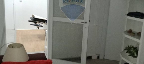 2غرفة عقار تجاري في Cardano al Campo, Italy رقم 167077 7