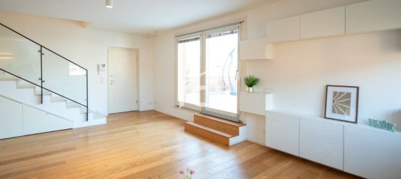 3 bedrooms Penthouse in Pescantina, Italy No. 272898 7