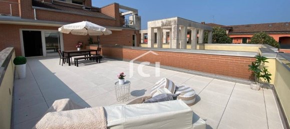 3 bedrooms Penthouse in Pescantina, Italy No. 272898 9