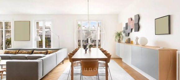 5 bedrooms Apartment in Paris, France No. 142145 5