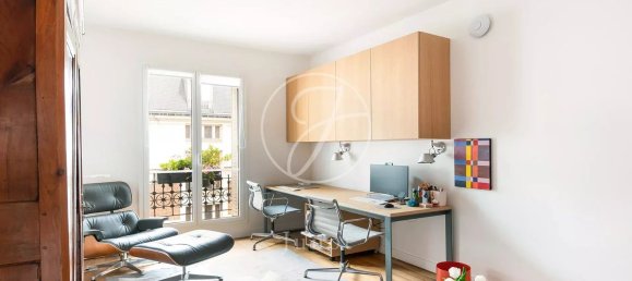 5 bedrooms Apartment in Paris, France No. 142145 11