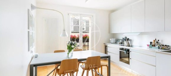 5 bedrooms Apartment in Paris, France No. 142145 6