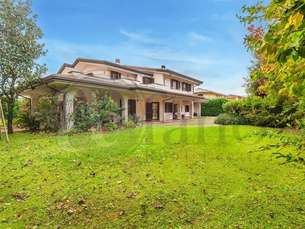 14-Zimmer Villa in Ceprano, Italy, Nr. 111096