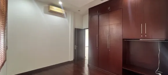 5 chambres house à louer à Thu Duc, Ho Chi Minh, Vietnam № 75233 5
