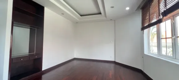 5 chambres house à louer à Thu Duc, Ho Chi Minh, Vietnam № 75233 11