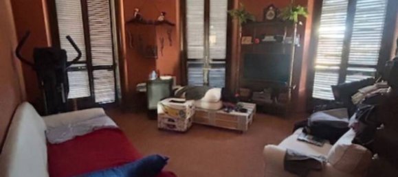 2 Schlafzimmer Wohnung in Turin, Italy, Nr. 259792 11