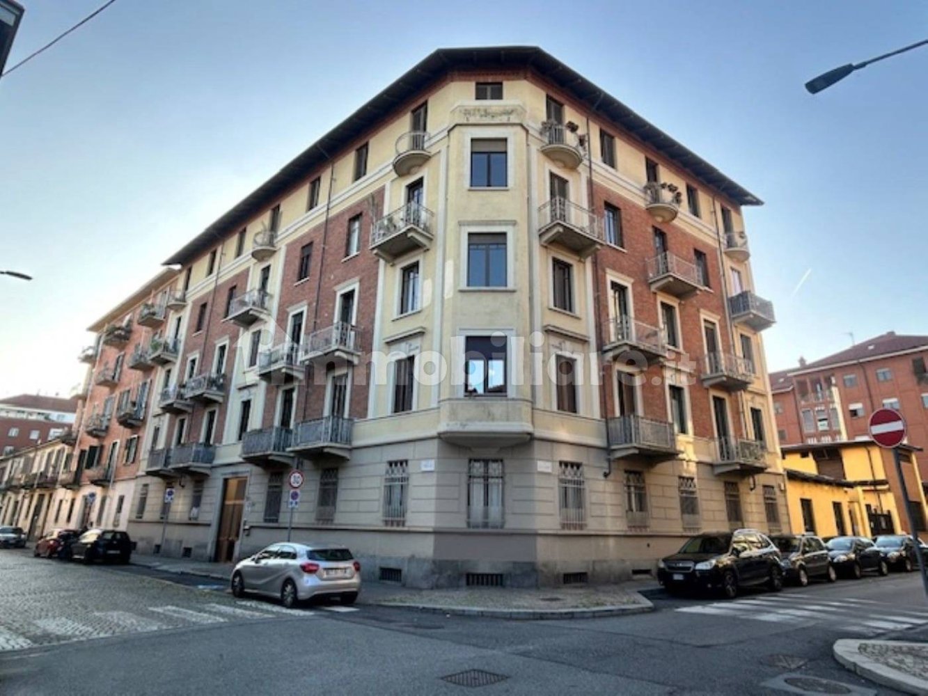 2 Schlafzimmer Wohnung in Turin, Italy, Nr. 259792