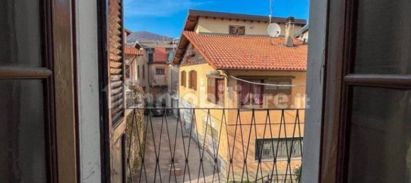 2 bedrooms House in Alta Valle Intelvi, Italy No. 29741 17