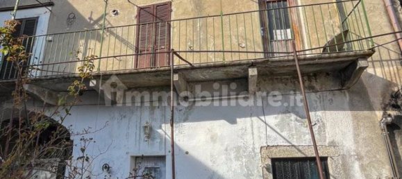 2 bedrooms House in Alta Valle Intelvi, Italy No. 29741 3