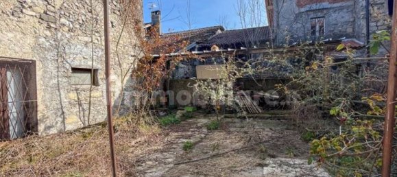 2 bedrooms House in Alta Valle Intelvi, Italy No. 29741 8