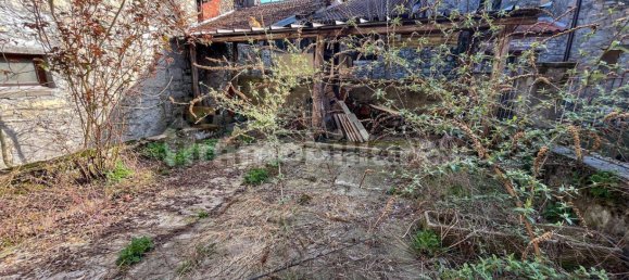 2 bedrooms House in Alta Valle Intelvi, Italy No. 29741 7