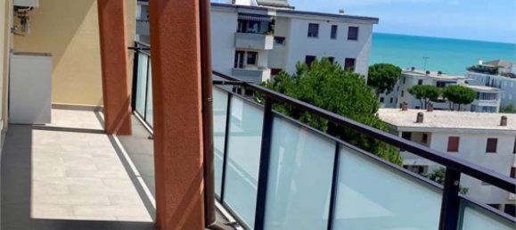 4 rooms Penthouse in Porto Recanati, Italy No. 294868 9