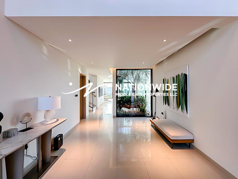 Villa T4 em Abu Dhabi, UAE N.º 95065