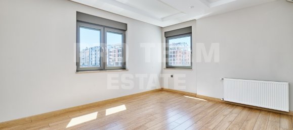 5 rooms Apartment in Konyaalti, Turkey No. 28000 24