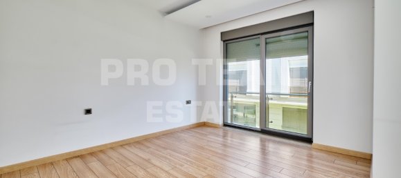 5 rooms Apartment in Konyaalti, Turkey No. 28000 29