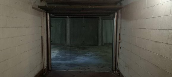 مرآب في Cologno Monzese, Italy 16متر مربع رقم 27268 3