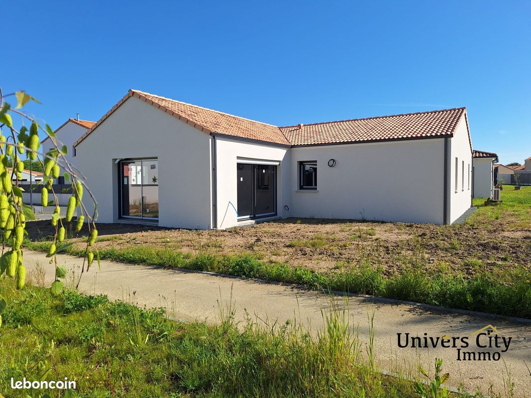 4 Schlafzimmer Haus in Le Loroux-Bottereau, France, Nr. 192560