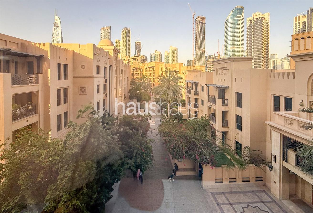 2 bedrooms Apartment in Old Town, UAE No. 99504