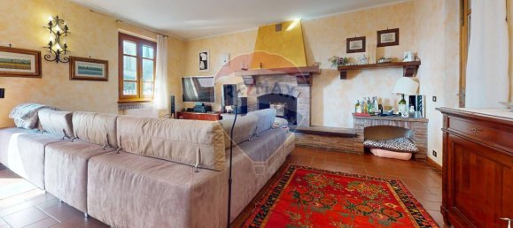 7 rooms Villa in Massarosa, Italy No. 14866 4