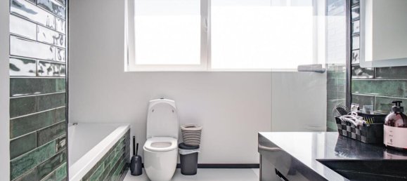 5 bedrooms Villa in Porto, Portugal No. 224778 40