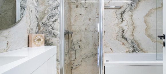 5 bedrooms Villa in Porto, Portugal No. 224778 22