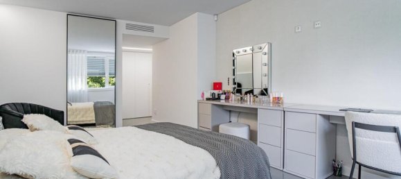 5 bedrooms Villa in Porto, Portugal No. 224778 21