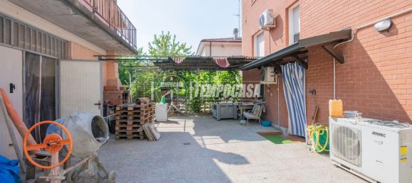 4 غرف نوم منزل في Soliera, Italy رقم 337677 30