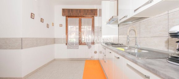 4 غرف نوم منزل في Soliera, Italy رقم 337677 10