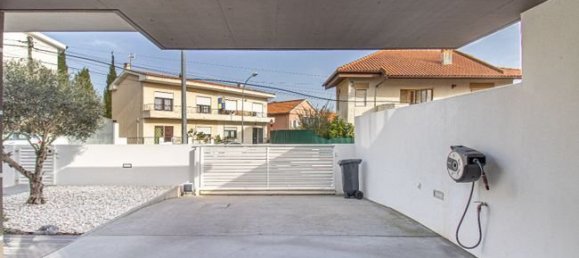 5 bedrooms House in Oeiras, Portugal No. 45762 30