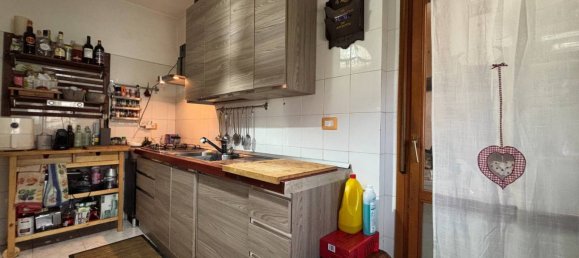 Квартира с 3 спальнями в Каве, Италия № 144109 9