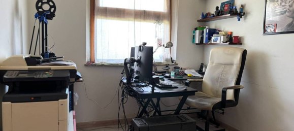 Квартира с 3 спальнями в Каве, Италия № 144109 22