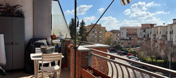 Квартира с 3 спальнями в Каве, Италия № 144109 2