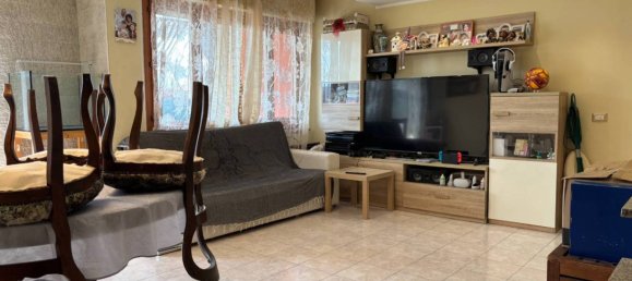 Квартира с 3 спальнями в Каве, Италия № 144109 3