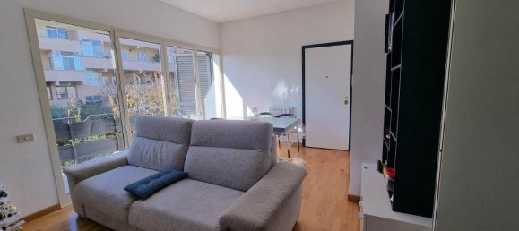 3-salle Appartement à Fiano Romano, Italy No. 29917 4