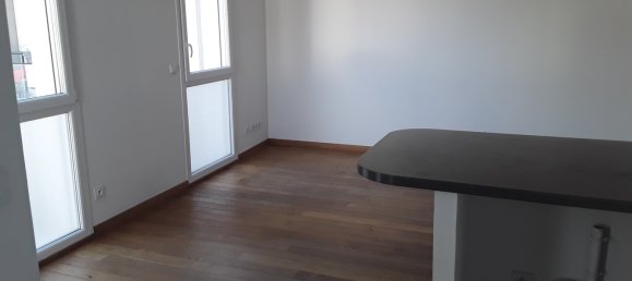 1 bedroom Apartment in Reims, France No. 96876 2