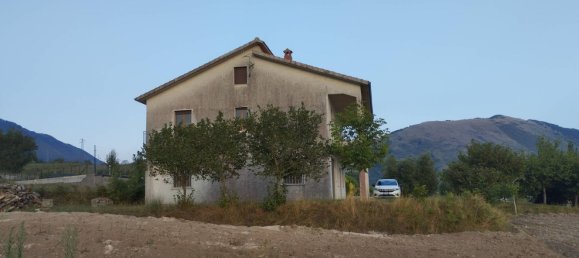 Villa de 6 divisões em Lauria, Italy N.º 31891 48