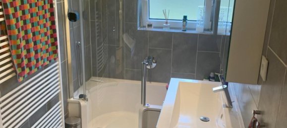 Квартира с 3 спальнями в Дуйсбург, Германия № 264956 3