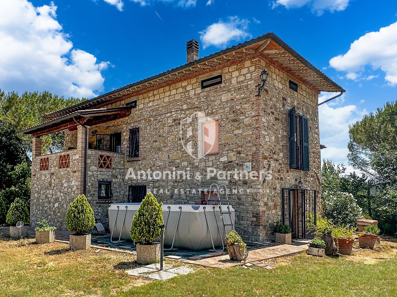 4غرفة منزل في Todi, Italy رقم 237403