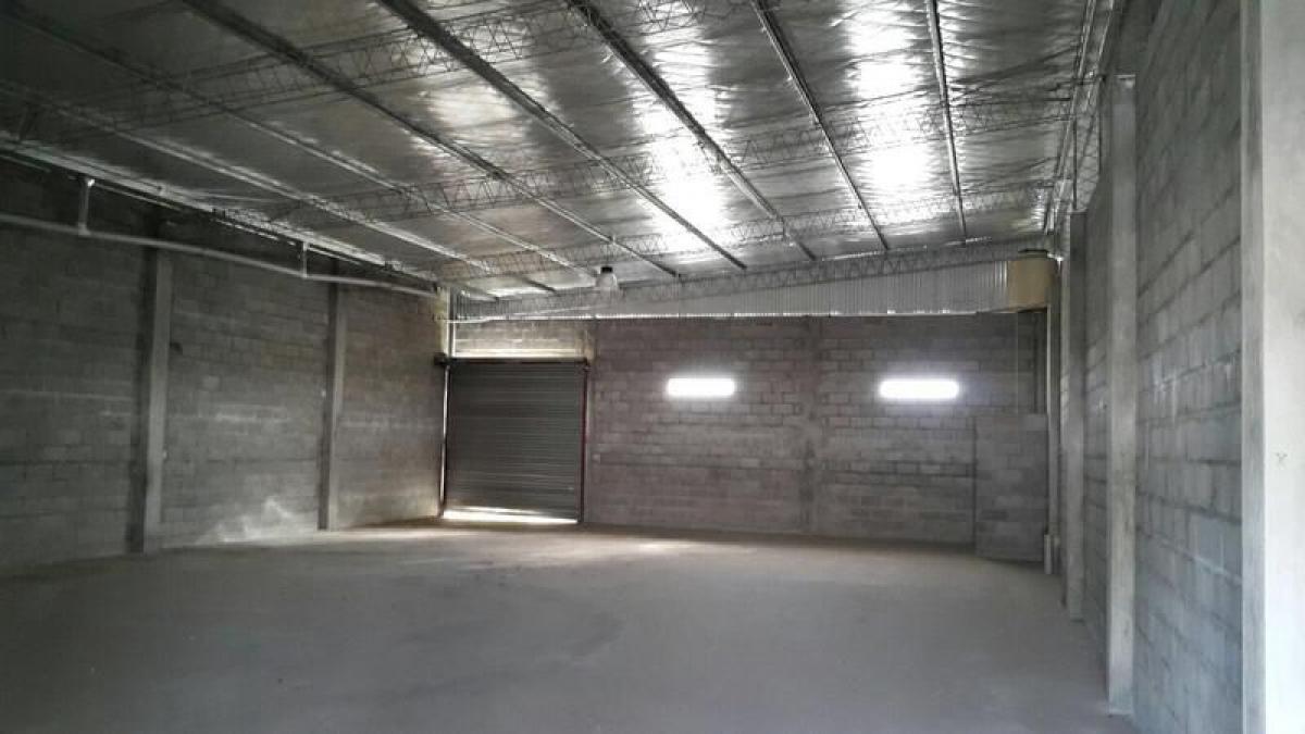 300m² Commercial property in Merlo, Argentina No. 22471